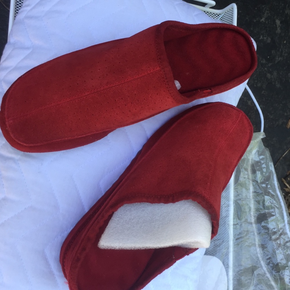 Women’s Red Slip-On Comfort Slippers